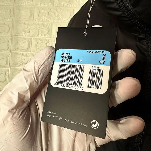 fashion_avenue2.20 в LOOKY. #nike,#найк,#жилетканайк,#стон,#стонік,#стонайленд,#stone,#stoneisland,#adidas,#NIKE,#одяг,#купитижилетку,#жилетканайк. NIKE NSW 1:1 😍 

Лю...
