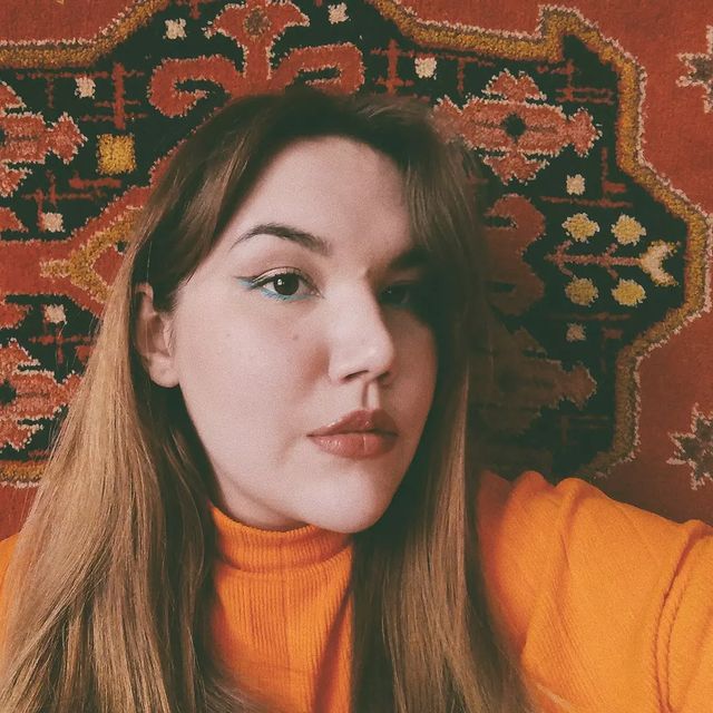 offarno в LOOKY. . блин какая же она ру...