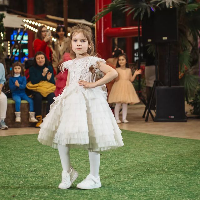 vilneva_nastena в LOOKY. #маленькая_модель,#fashionkids,#FK. Моя маленькая модель...
