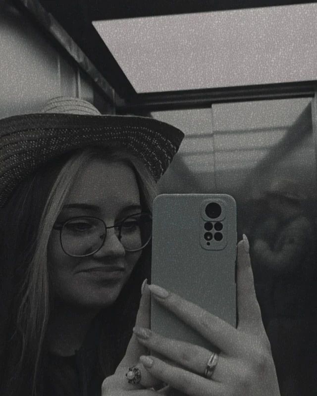 dkkwiii в LOOKY. #взаимныйпиар,#вп,#взаимныеподписки,#взаимныелайки,#взлайки,#взаимныекомментарии,#взаимныелайки❤️,#украина,#германия,#munich,#stopwar,#love,#friends,#style,#blackandwhite. 🤍🦢
•
•
•
•
•
•
•
•...