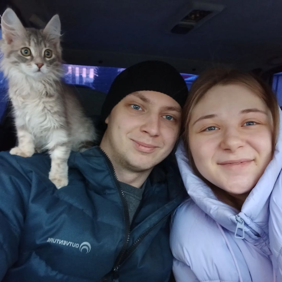 Совсем чуть-чуть и нас будет 4)
