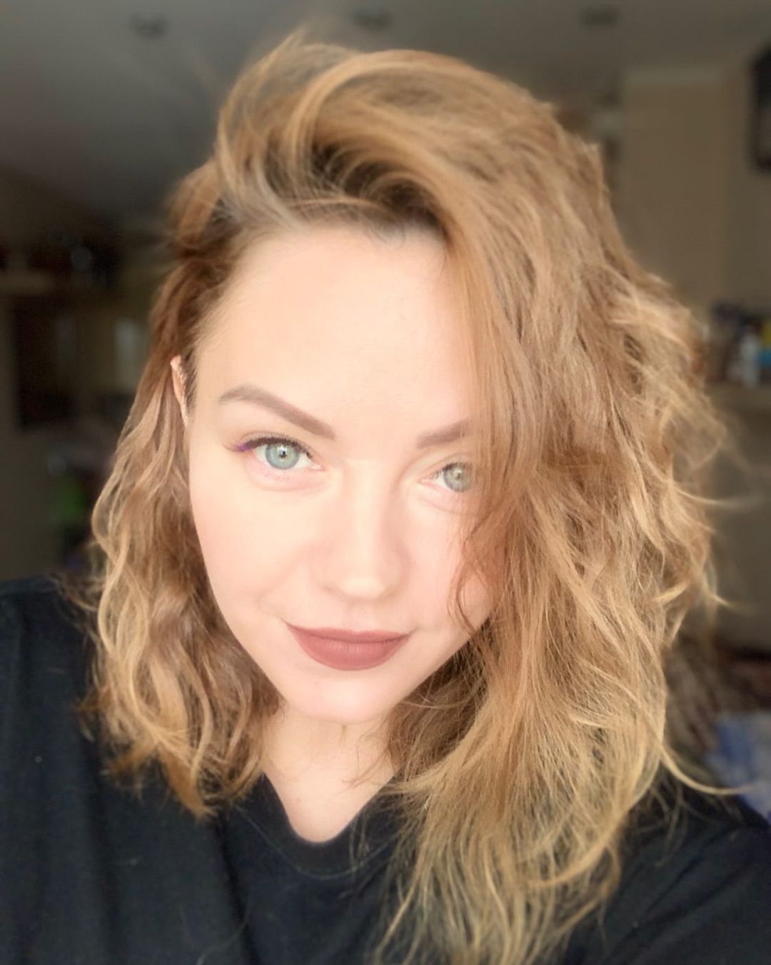 Евгения Копылова в LOOKY — ❤️🧡💛