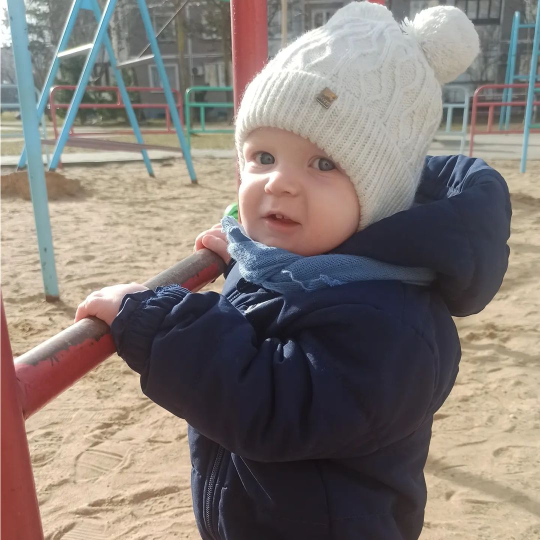 small_moon_s in LOOKY. . Маленький 🍩