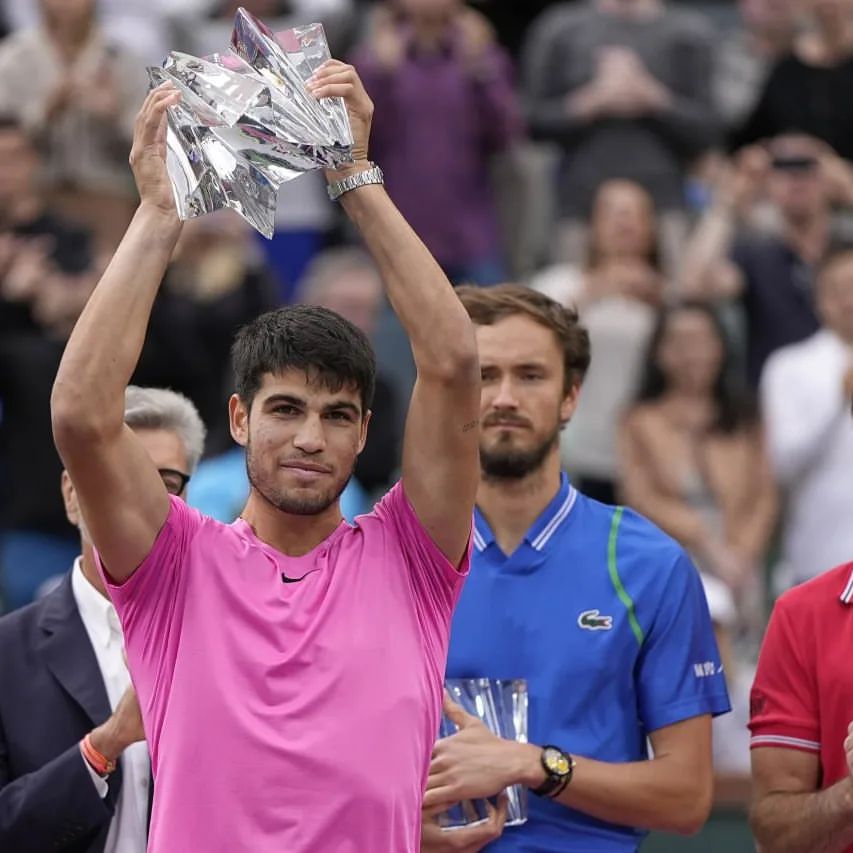 somontv_sport в LOOKY — 📈 Карлос Алькарас возглавил рейтинг ATP после победы на "Ма