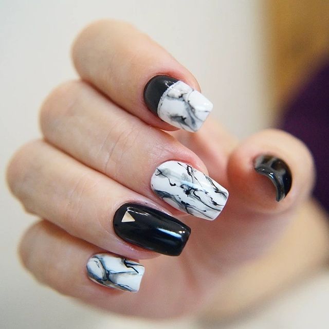 iq_salon в LOOKY. . Есть одна девчонка, ...