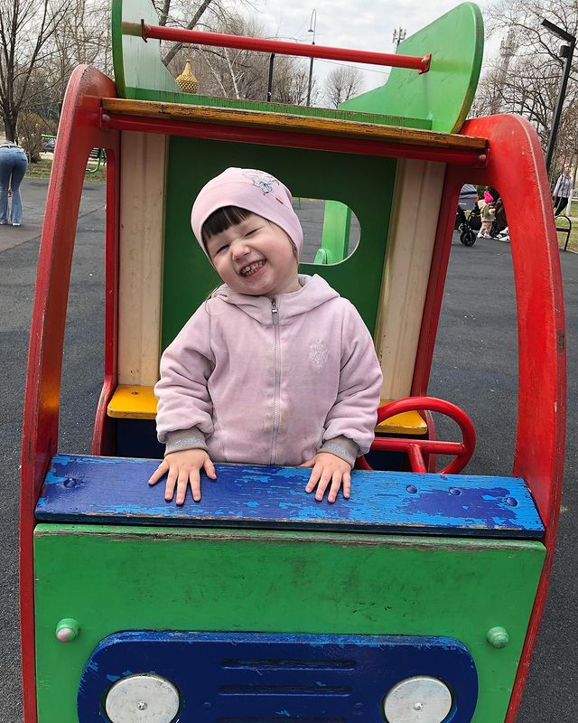ola.k9853 в LOOKY. . null