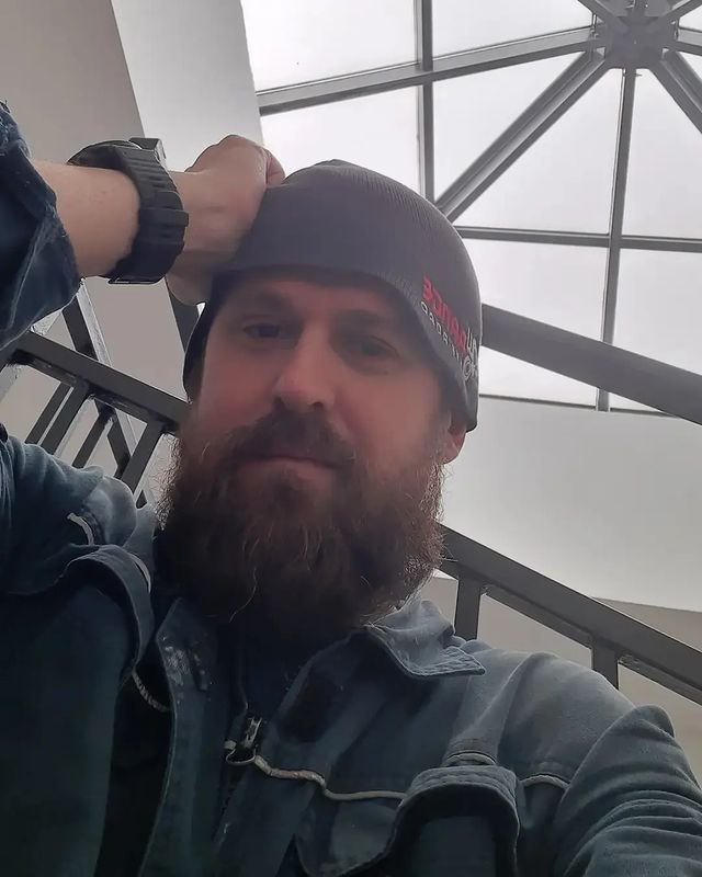 rostovgunz в LOOKY. . Работать и учиться в...