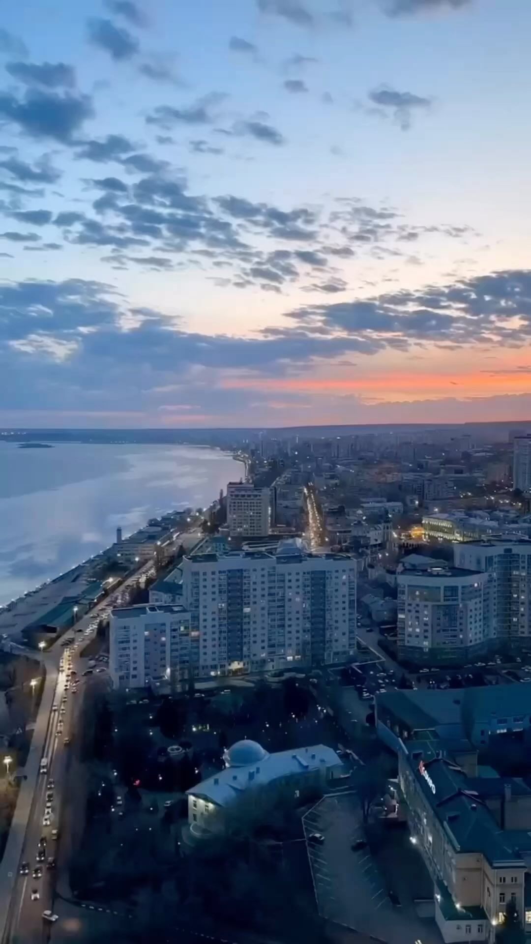 start.411 в LOOKY. . В городе моем весна�...