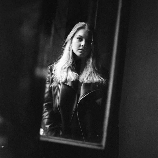 elis33v в LOOKY. #hasselblad,#madewithkodak,#filmphotography. Мы с Лилькой из одно...