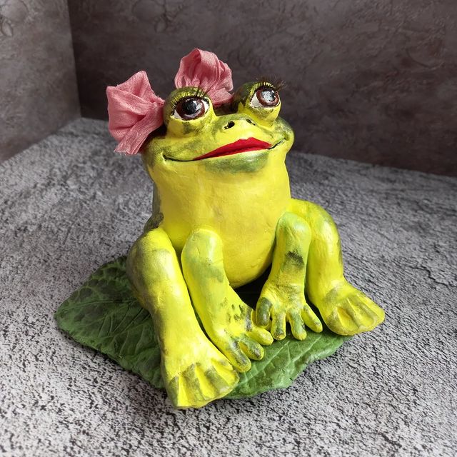 stadnikova_toys в LOOKY. #лабинск,#лето,#интерьернаяигрушка,#интерьернаякукла,#лягушка,#полимернаяглина,#краснодарскийкрай,#хобби,#лепка,#любимоехобби. Давно ничего не публ...