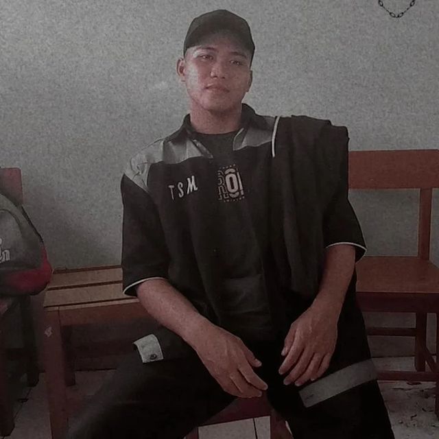 danwijaya_23 в LOOKY. . null