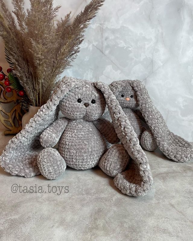 tasia.toys в LOOKY. #зайка,#заяц,#игрушка,#игрушкакрючком,#подарокжене,#подарокручнойработы. Зайчата В НАЛИЧИИ 🐰...
