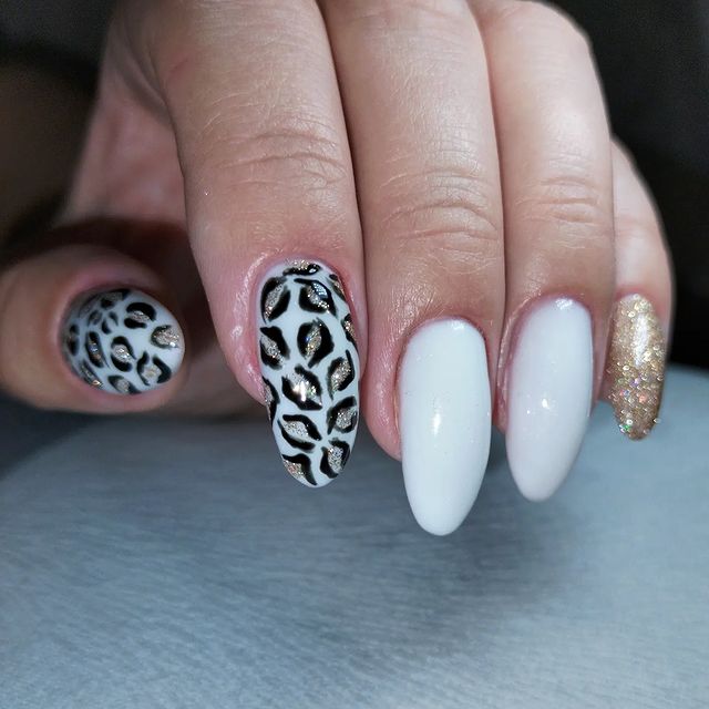 viktoriya_sideleva в LOOKY. #ноготки💅,#коррекцияногтей,#самасебемастер. #ноготки💅 #коррекци...