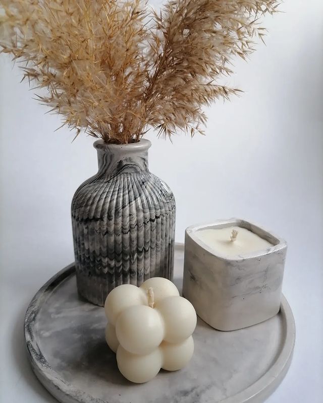 candles_by_dk в LOOKY. #сделанослюбовью,#счастьеесть,#плетеныйподнос,#круглыйподнос,#свечи,#свечиизвощины,#аромасвечи,#свечиручнойработы. Набор в наличии. 

К...
