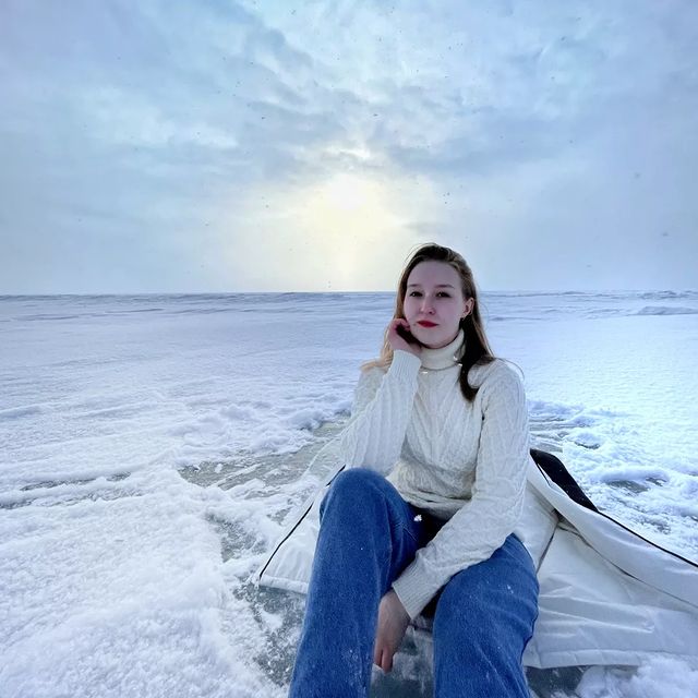 katerina.shestakova в LOOKY. . Год!
⠀
Год от меня н...