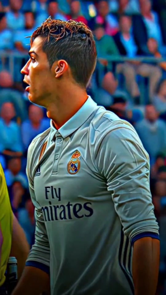 nalitouz в LOOKY. #ronaldo,#footballfans,#footballedits,#ronaldofans,#safari. Ronaldo with Safari ...