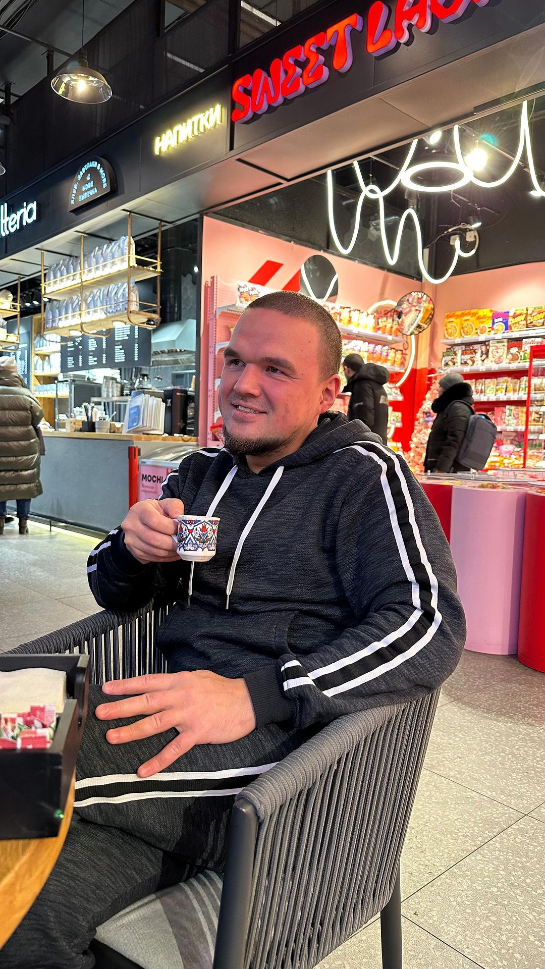 Гали Ахмадиев в LOOKY. . .
Чтобы не случилось...