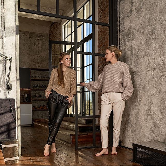 nnbrand_spb в LOOKY. #женскаяодеждаспб⁣⁣⠀,#ручнаяработа⁣⁣⠀,#одеждапремиум⁣⁣⠀,#брюкиэкокожамосква. 💎 Давно ищете вещь,...