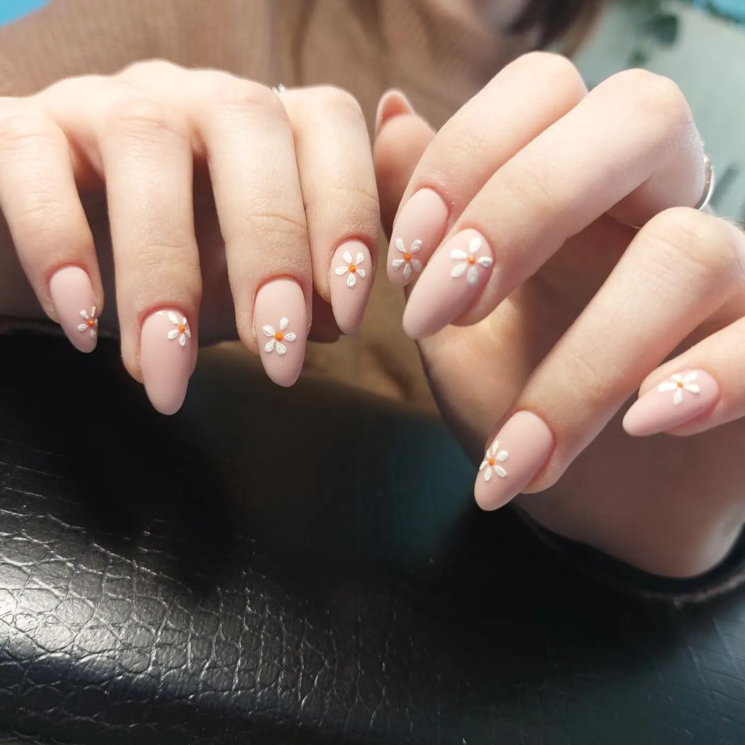 nails_khvorova в LOOKY — публикация