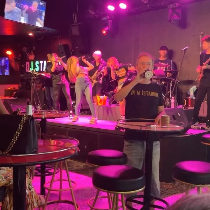 acidborn60 in LOOKY. . И опять она…ПЯТНИЦА
