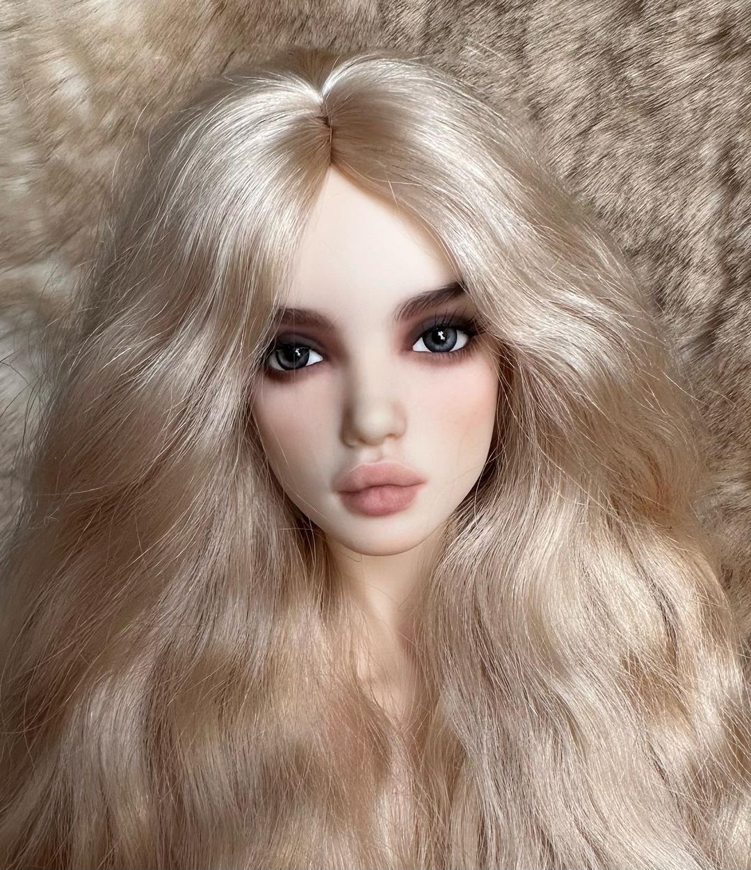 sea2702 in LOOKY. #eslynsdoll,#eslynsdollchloe,#eslynsdollschloe,#bjd,#fashion,#fashiondoll,#amazing,#art,#hair,#doll,#arttoy,#wigfordoll,#hairstyle,#handmade,#dollclothes,#dollfashion,#dollphotography,#dollinstagram,#bjdphotography,#bjddoll,#artistdoll,#artdoll,#dollofinstagram. Chloe 
#eslynsdolls ...