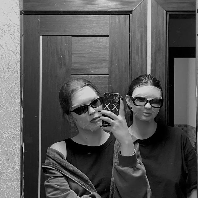 _._.lizx._._ в LOOKY. . 🖤