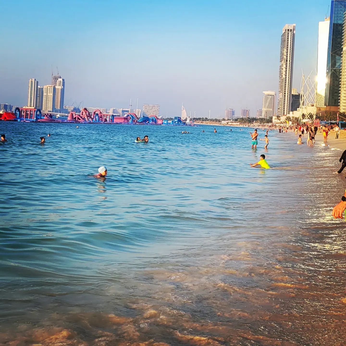 tagankaia в LOOKY. #семья#travel#эмираты,#отпуск2023✈️🌴#sea#mart2023#calcedonia,#incanto#photo#holiday#dubaimarina. Время сбавить оборот...