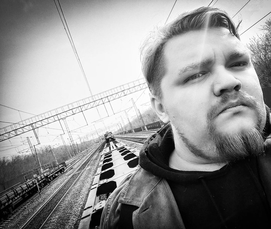 korova8 в LOOKY — В пассажирские вагоны уже не пускают 🤷 #train #railway