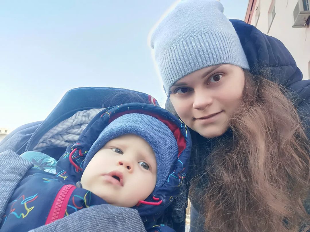 В школу за сестрой, как на праздник🤪
Наконец-то теплые солнечные деньки ☀
#апрель2023#Сашиныпрогулки#1год1месяц😇дорогавшколу#хотимканикулы
