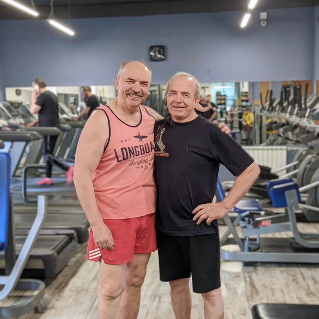 vas53 в LOOKY. #silvergymkom,#fitness,#фитнесс,#мывсеможем,#140лет. На двоих 140 лет. Я ...