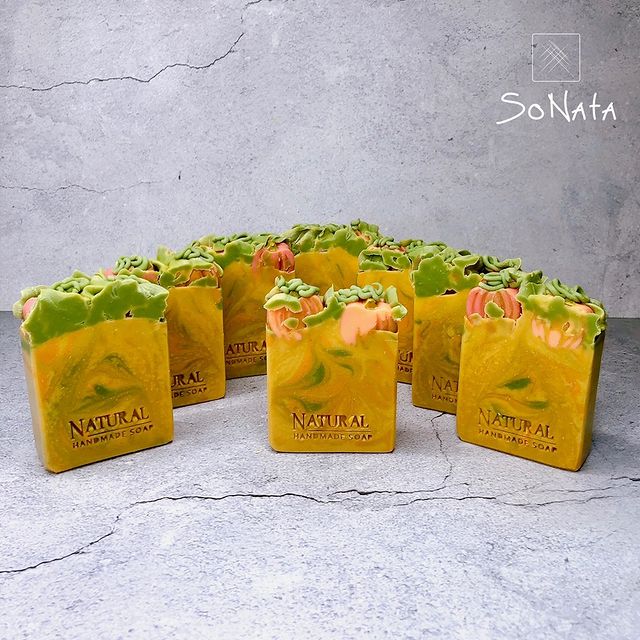 sonata_excl в LOOKY. #мылоснуля,#мылоручнойработы,#шелковоемыло,#подарок,#сувенирноемыло,#уходовоемыло. Мыло «Тыковка» 

Нат...