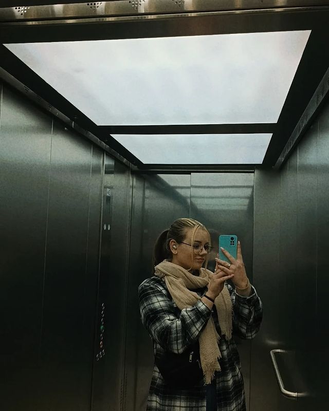 dkkwiii в LOOKY. #вп,#взаимныйпиар,#взаимныеподписки,#вщаимныйпиар,#взаимныелайки❤️,#взвимныеподписки,#взаимныекомментарии,#взаимныекомментарии,#взаимка,#германия,#украина,#нетвойне. don't leave me alone...
