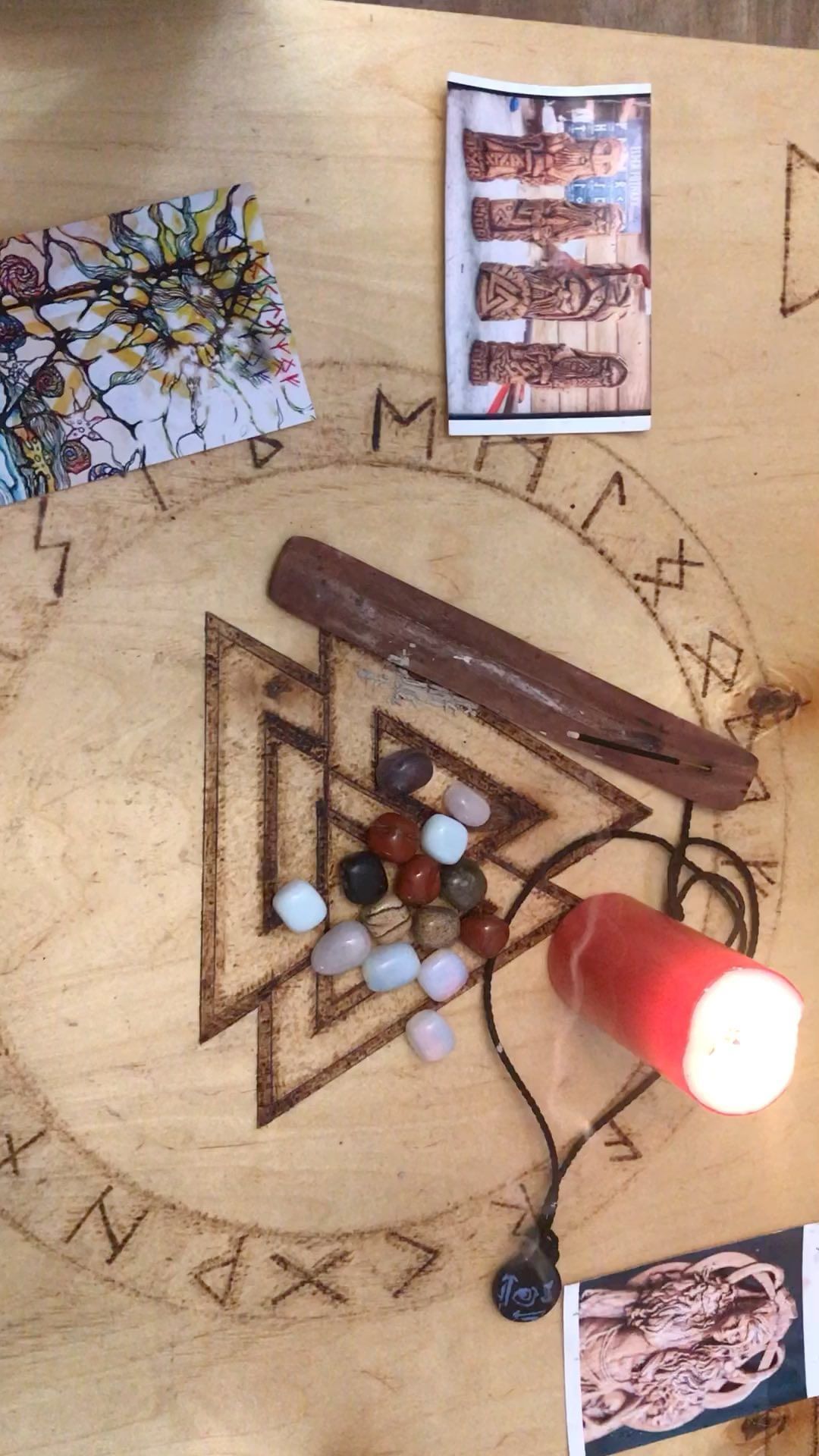 silphida_runes in LOOKY. . Его истинные намерен...