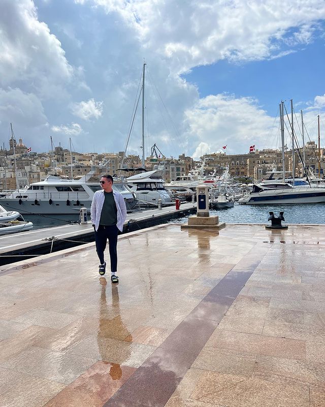 anton_yourch в LOOKY. . 🇲🇹
