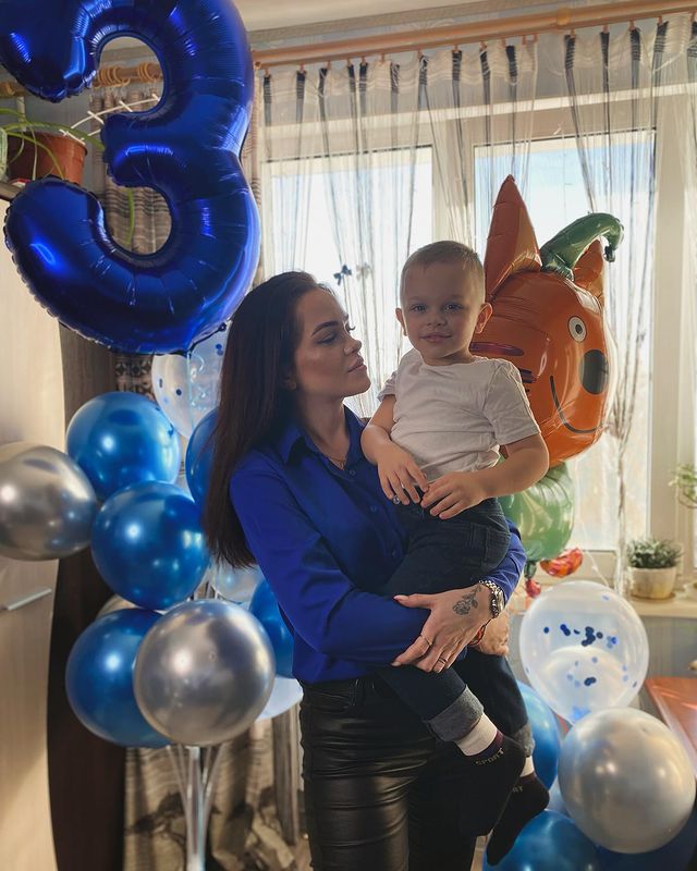 anastasia_ernika в LOOKY. #3годасыну,#3года,#3year,#сын,#мамскиебудни,#одеждадлядетей,#фотосессияноворожденных,#likeforlikes,#like,#like4likes,#весна,#liketime,#spb,#яжмать,#vsco,#followme,#photo,#instamama,#moscow,#instalike,#sun,#фотона1годик,#spb,#photosession,#рождениемалыша,#санктпетербург,#редакторфото. 3 годика💙👦
Расти с...