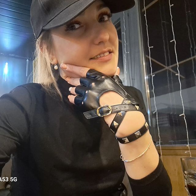 gelyamix в LOOKY. . null