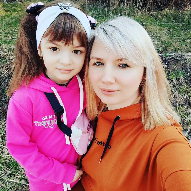 nastya_leonik в LOOKY. #плюша,#мамадочь❤️,#малышка,#весна,#апрель,#2023,#люблюсемью❤️,#семья,#полинамалина🍓. Весна.... Апрель.......