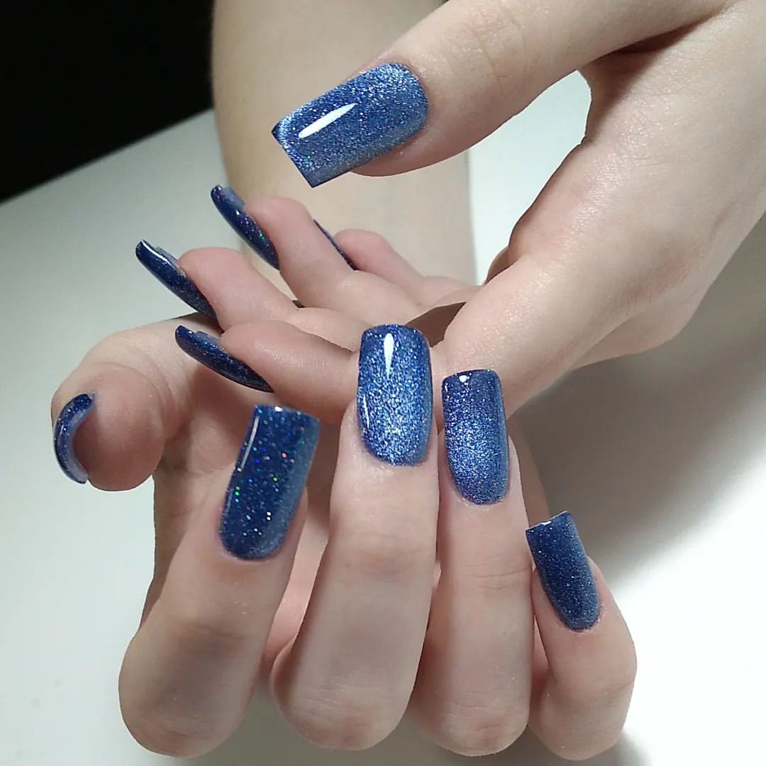 __darya_ryleeva_ в LOOKY — Коррекция нарощенных ногтей 💙
#маникюртула 
#дизайнногтейту