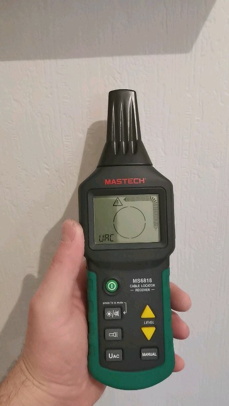 novostroy_electro в LOOKY. #инструмнеты,#прибор,#кабельныйлокатор,#трассоискатель,#Mastech6818. Поиск места прокладк...