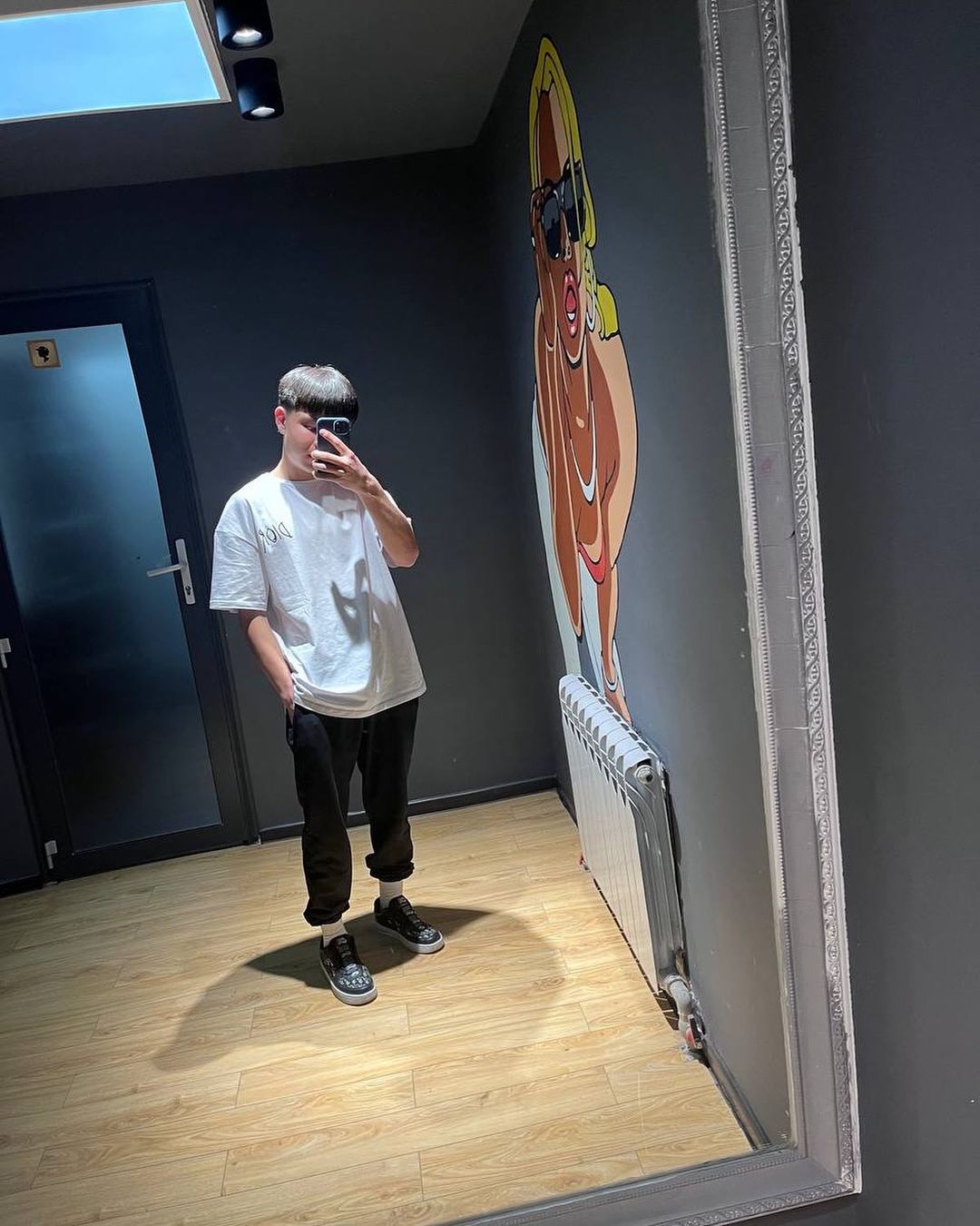 zhapbaroov_00 в LOOKY — публикация