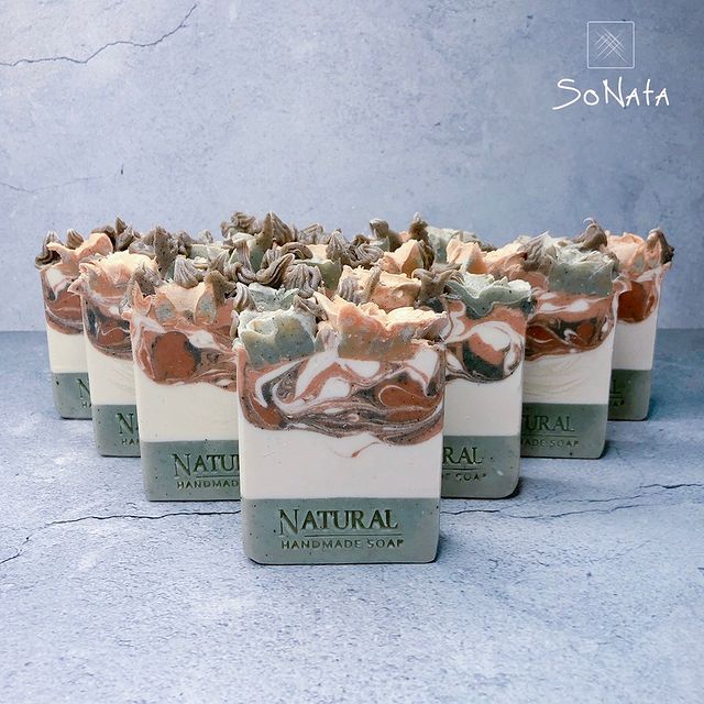 sonata_excl в LOOKY. #soap,#soapmaking,#soapmaker,#мылоручнойработы,#мыло,#мыловарение,#мылоснуля,#мылосвоимируками,#мылосглиной,#шелковоемыло. Мыло «Винтаж»
Аромат...