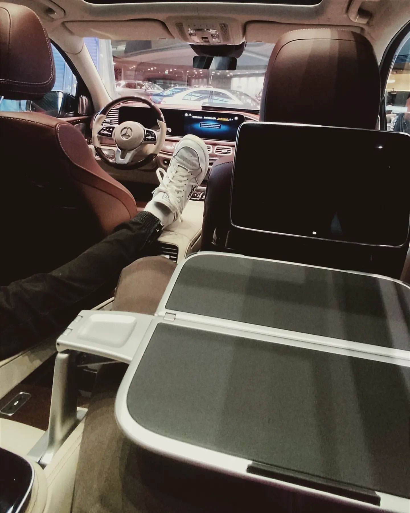 ivann_bv в LOOKY. #mercedes,#mercedesbenz,#mercedesgls. Еще есть вопросы?

#...