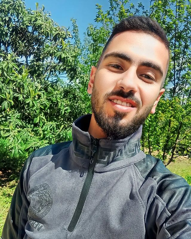 Mohammad Mustafa в LOOKY. #newpost,#green,#fun,#hungry. عزيزتي صاحبة العينان...