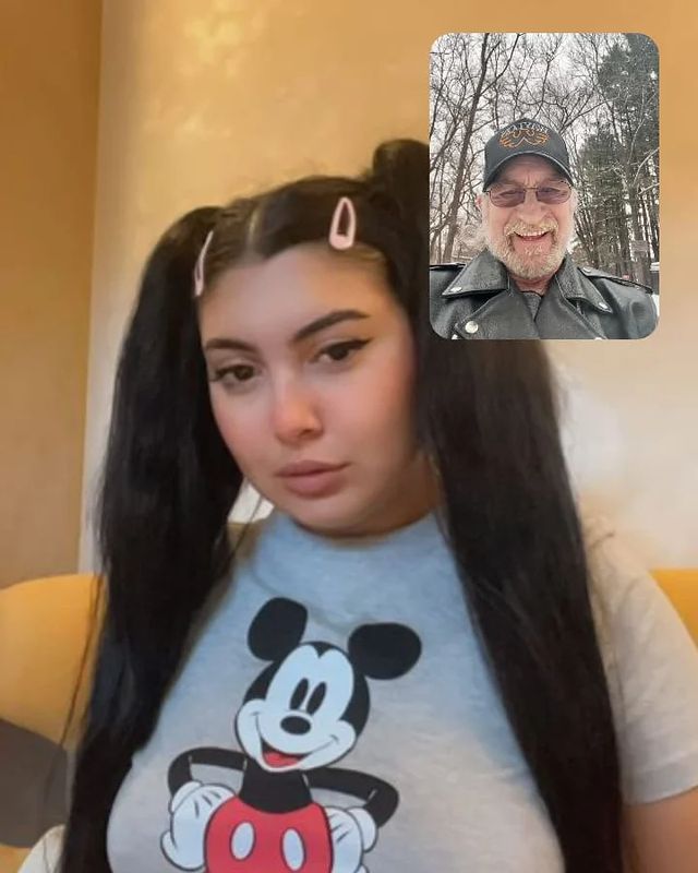 Amyj в LOOKY. #video,#chat,#music,#cat,#love,#gato,#photography,#catsofinstagram,#instagood,#cats,#art,#katze,#hiphop,#catstagram,#california,#gatto,#newyork,#meow,#travel,#neko,#artist,#photooftheday,#instagram,#cats_of_instagram,#explore,#kitten,#film,#atlanta,#adoptdontshop,#kitty. #video #chat #music ...
