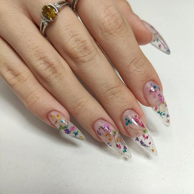 darlenbelebey в LOOKY. . Прозрачный маникюр в...