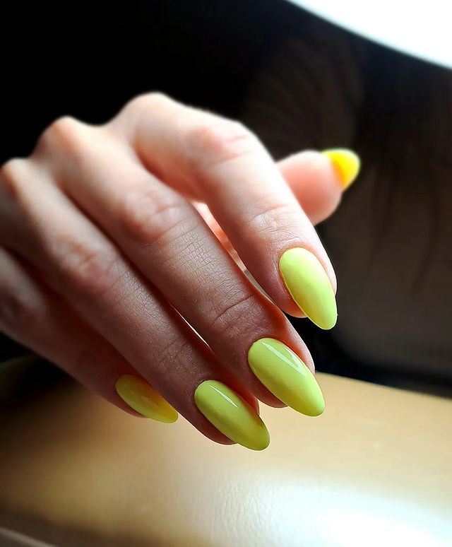 nails_for_you_26 в LOOKY. #коррекцияессентукская#ногтиессентуки#наращиваниеногтей#ноготочкидизайн#неон#весна2023#💅💅💅💅💅. #коррекцияессентукск...