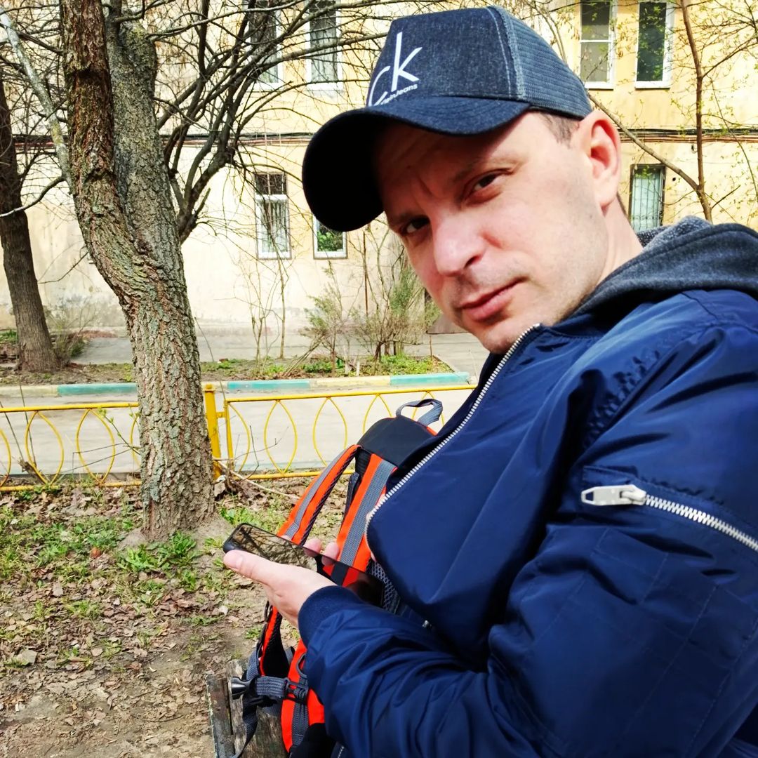 sergeytaxivaeroport in LOOKY. . null