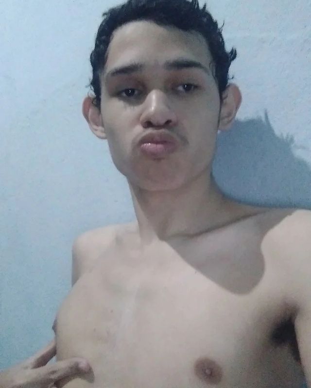 mrdx09 в LOOKY. #Lgbt,#lgbtpride,#lgbtq,#lgbtcommunity,#bissexual,#bissexualidade,#bissexuais,#love,#life. Uma foto de Agora, d...