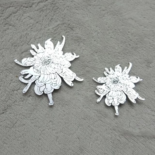 marycream_handmade в LOOKY. . Зеркальная брошь "Хр...