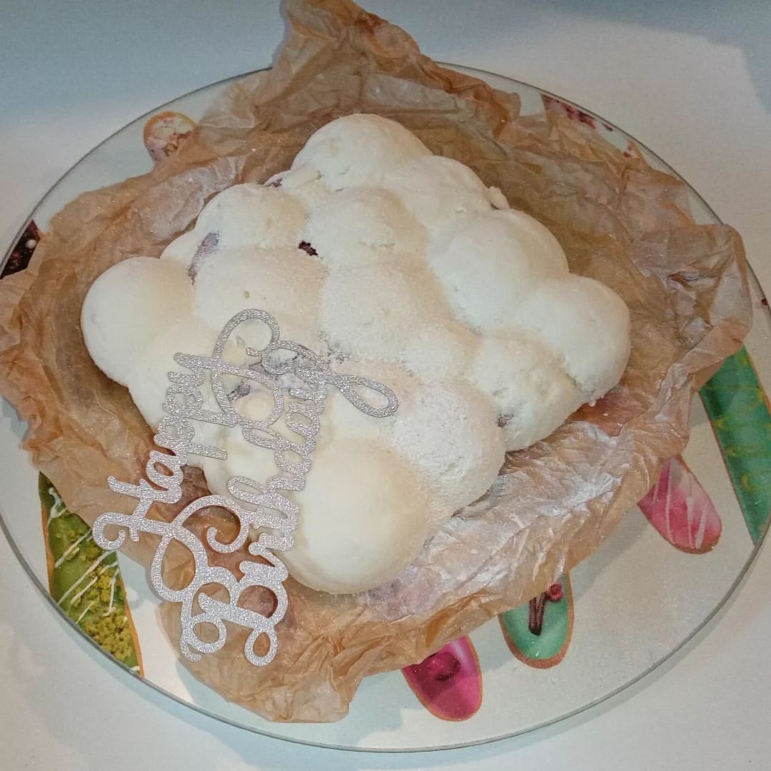 t.nushja в LOOKY — С днем рождения меня🎂

Торт-мороженое с клубничное начинкой
